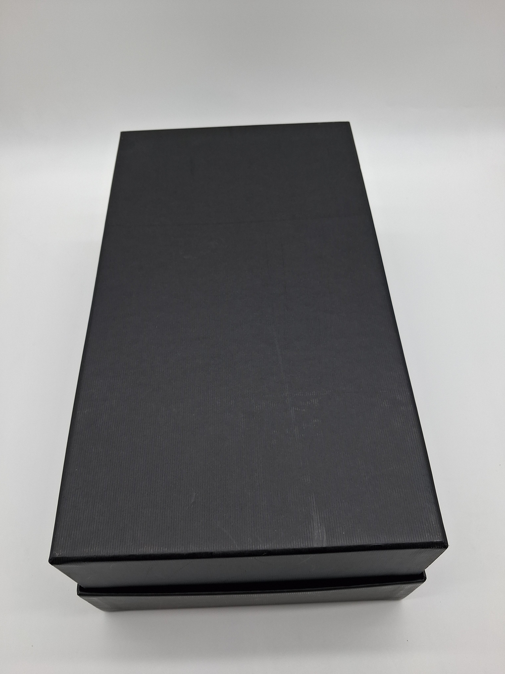 Gucci White & Black Box with Brown Monogram Dust Bag - Picture 9 of 9